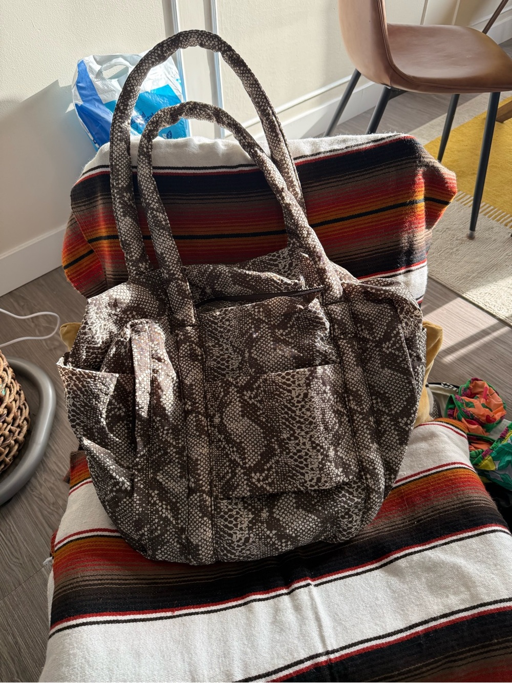 Baggu Small Cloud Carry-On in Snakeskin -RARE COLOR!